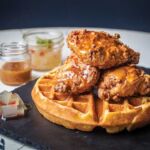 CHICKEN & WAFFLES